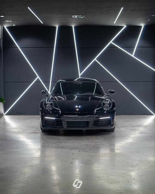 PORSCHE 911 CARRERA - Imagem 5
