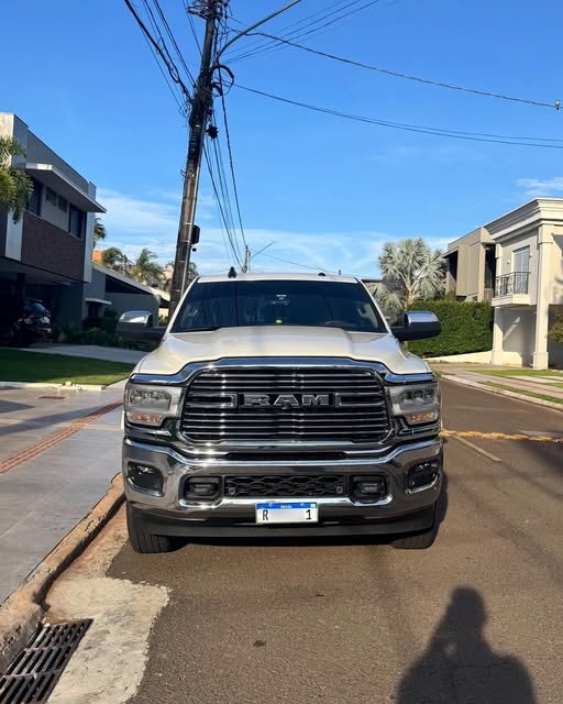 RAM 2500 LARAMIE - Imagem 2