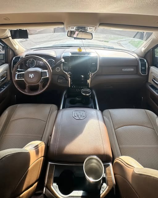 RAM 2500 LARAMIE - Imagem 6