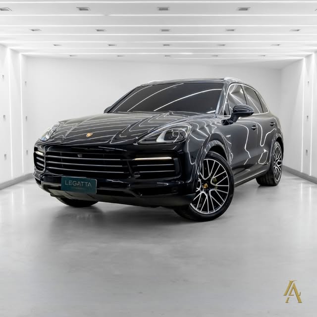 PORSCHE CAYENNE E-HYBRID - Imagem 1