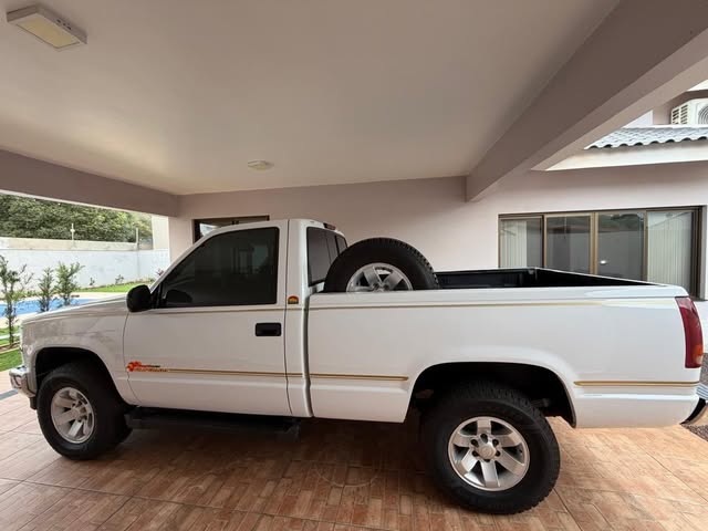 CHEVROLET SILVERADO - Imagem 5