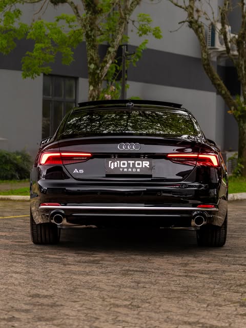 AUDI A5 PRESTIGE PLUS - Imagem 12