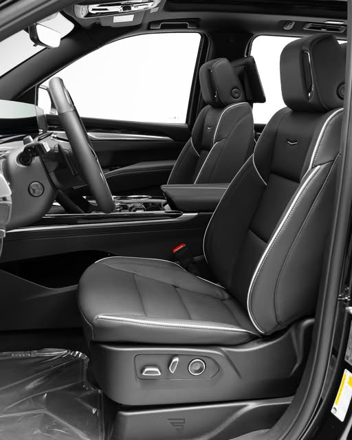 CADILLAC ESCALADE ESV SPORT - Imagem 5