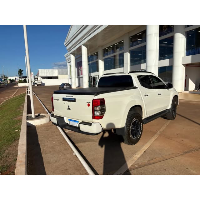 MITSUBISHI L200 TRITON SPORT HPE - Imagem 5