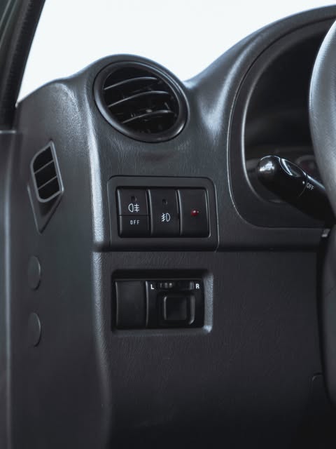 SUZUKI JIMNY - Imagem 17