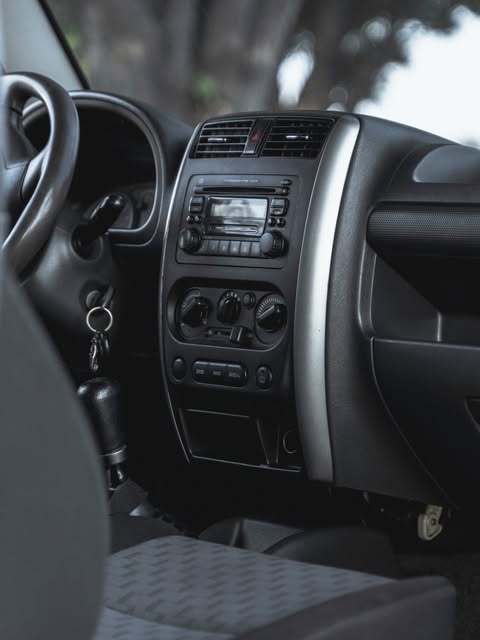 SUZUKI JIMNY - Imagem 6