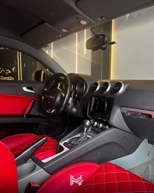 AUDI TT 2.0 TFSI-TRONIC - Imagem 3