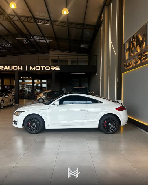 AUDI TT 2.0 TFSI-TRONIC - Imagem 8