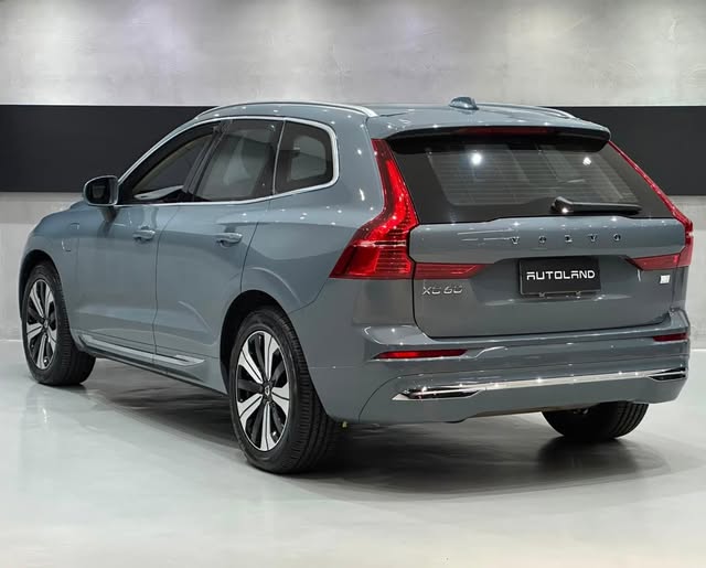 VOLVO XC60 T8 RECHARGE PLUS AWD GEARTRONIC - Imagem 3