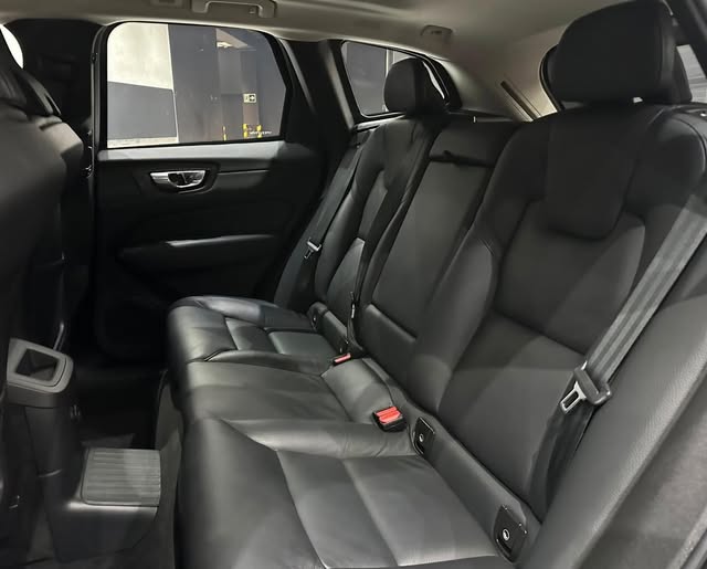 VOLVO XC60 T8 RECHARGE PLUS AWD GEARTRONIC - Imagem 8