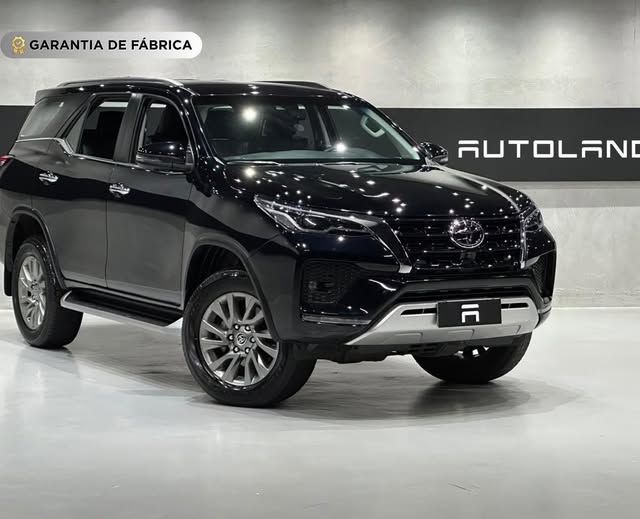 TOYOTA HILUX SW4 SRX - Imagem 2