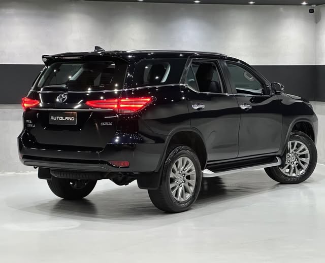 TOYOTA HILUX SW4 SRX - Imagem 5