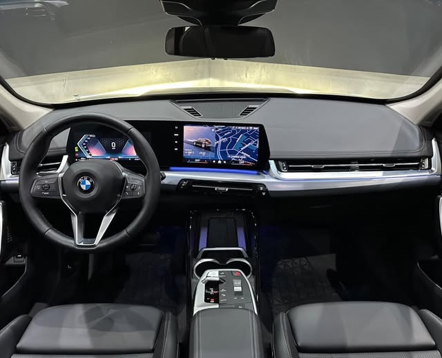 BMW X1 SDRIVE20I X-LINE - Imagem 7