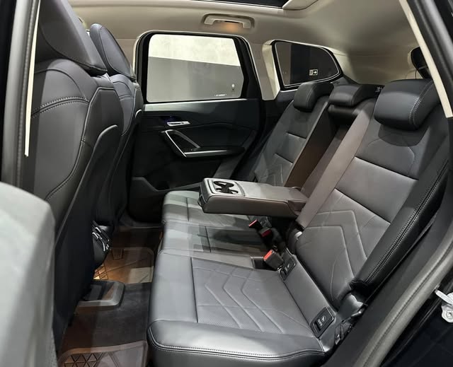 BMW X1 SDRIVE20I X-LINE - Imagem 9