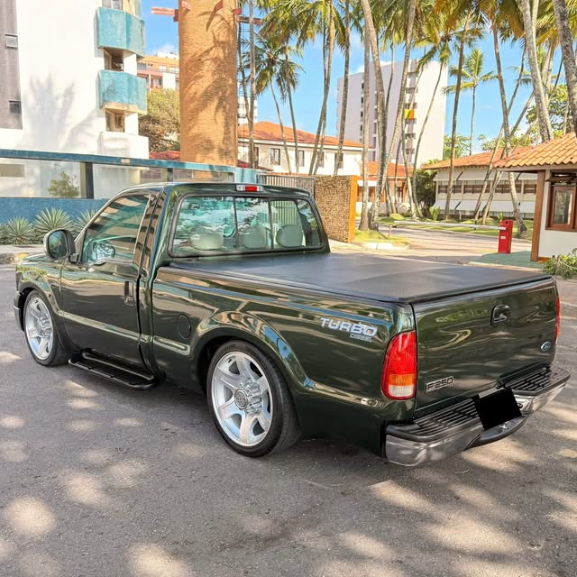 FORD F-250 XL-L - Imagem 5