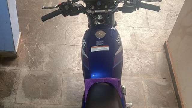 YAMAHA RD 135 - Imagem 2