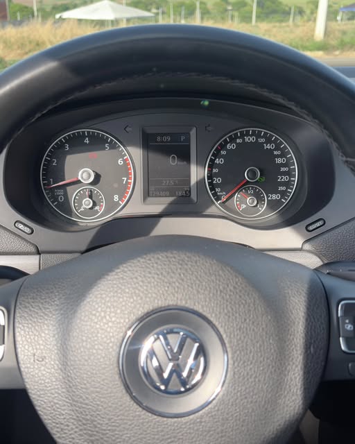VOLKSWAGEN JETTA HIGHLINE - Imagem 11