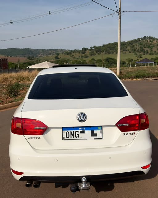 VOLKSWAGEN JETTA HIGHLINE - Imagem 7