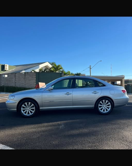 HYUNDAI AZERA - Imagem 9