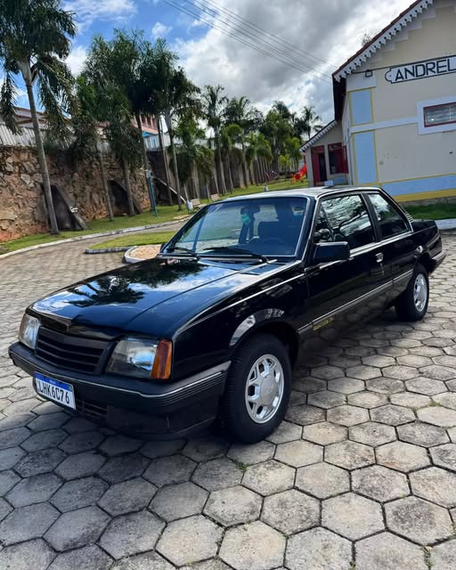 CHEVROLET MONZA - Imagem 2