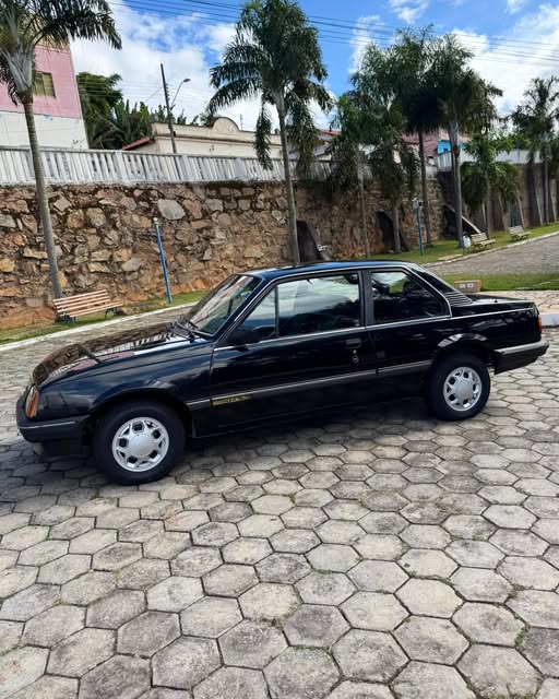 CHEVROLET MONZA - Imagem 6