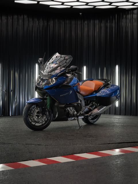 BMW K 1600 - Imagem 1
