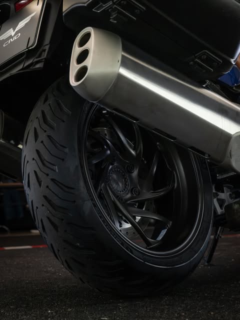 BMW K 1600 - Imagem 13