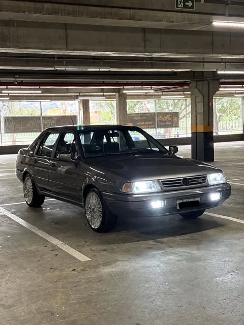 VOLKSWAGEN SANTANA - Imagem 3