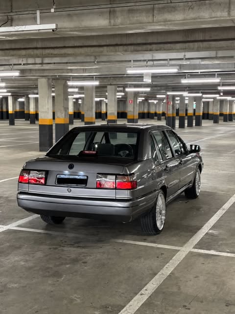 VOLKSWAGEN SANTANA - Imagem 5