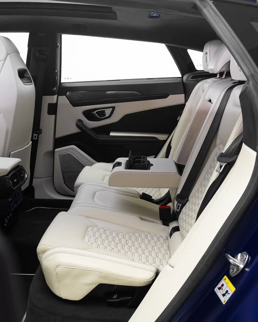 LAMBORGHINI URUS - Imagem 5