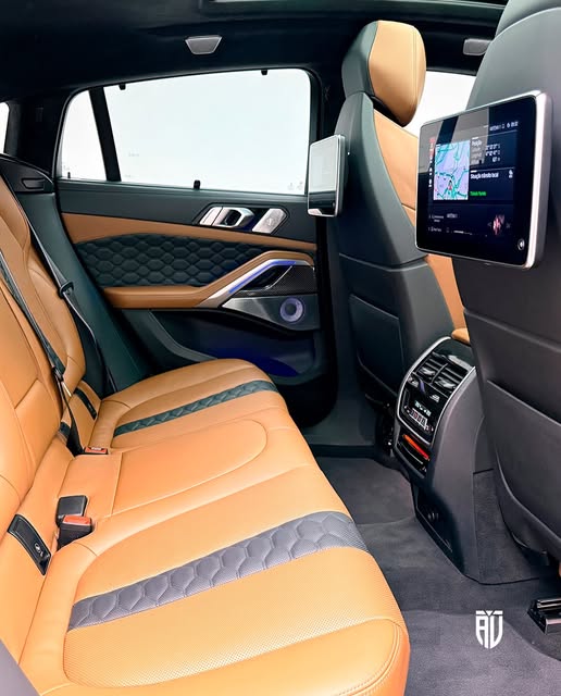 BMW X6 M COMPETITION - Imagem 15