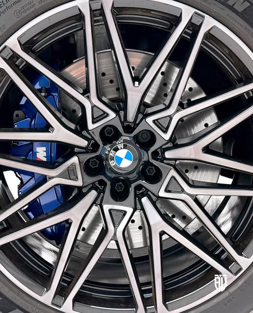BMW X6 M COMPETITION - Imagem 6