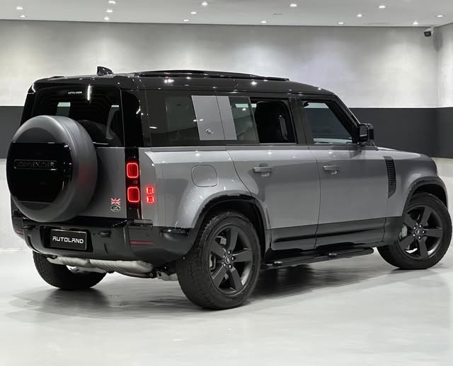 LAND ROVER DEFENDER D300 TURBO DIESEL MHEV 110 X-DYNAMIC HSE AWD AUTOMÁTICO - Imagem 5