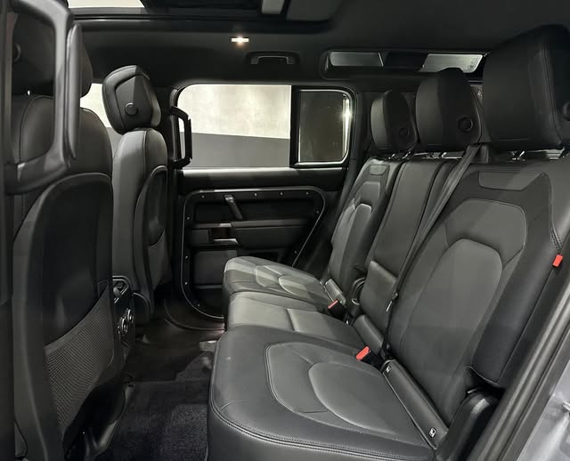 LAND ROVER DEFENDER D300 TURBO DIESEL MHEV 110 X-DYNAMIC HSE AWD AUTOMÁTICO - Imagem 10