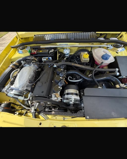VOLKSWAGEN GOL GTI - Imagem 5
