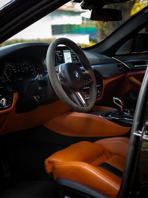 BMW M5 F90 - Imagem 13