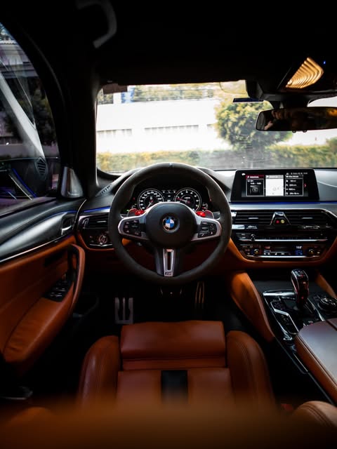 BMW M5 F90 - Imagem 10