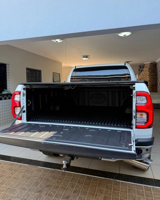 TOYOTA HILUX SRX - Imagem 7