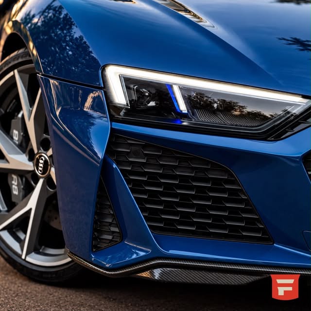 AUDI R8 PERFORMANCE V10 - Imagem 6