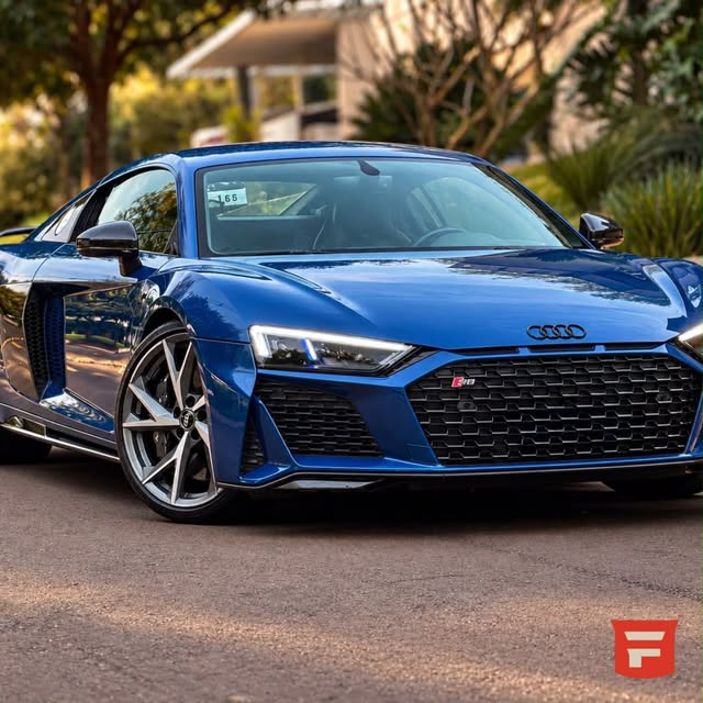 AUDI R8 PERFORMANCE V10 - Imagem 8