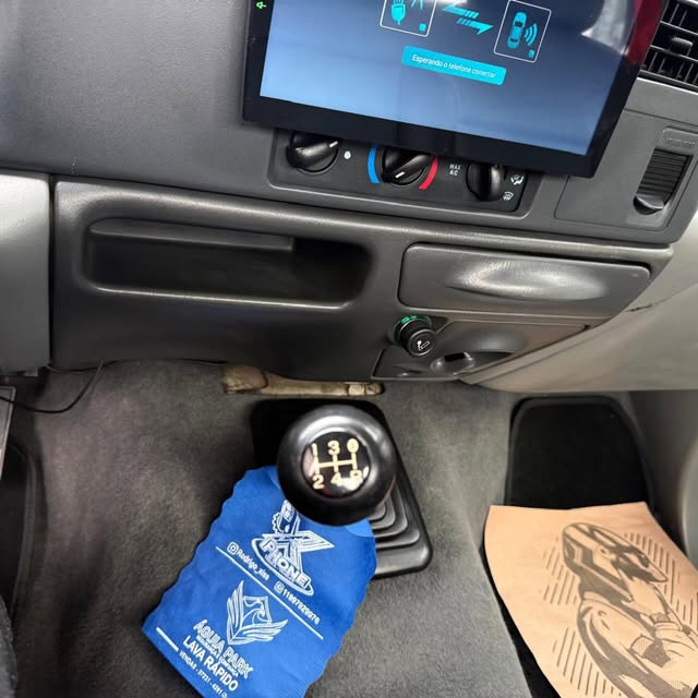 FORD F-250 XL-L - Imagem 16