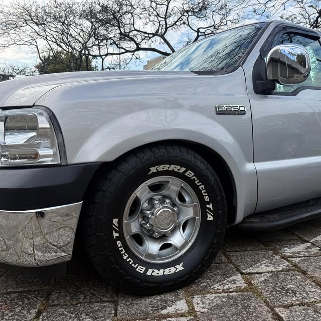 FORD F-250 XL-L - Imagem 3
