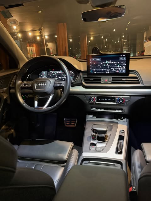 AUDI Q5 PRESTIGE S-LINE - Imagem 9