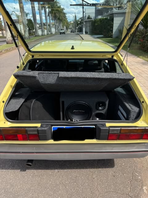 VOLKSWAGEN GOL GTI - Imagem 12