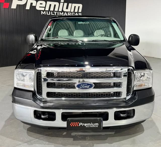 FORD F-250 XLT-L - Imagem 3