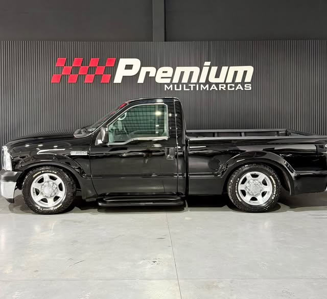 FORD F-250 XLT-L - Imagem 5