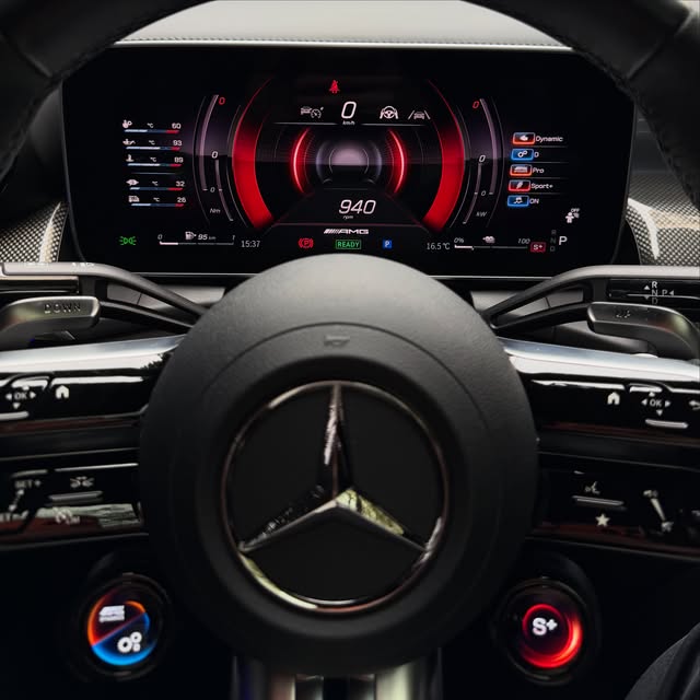 MERCEDES-BENZ GLC63 S AMG COUPÉ 2.0 E-PERFORMANCE - Imagem 2