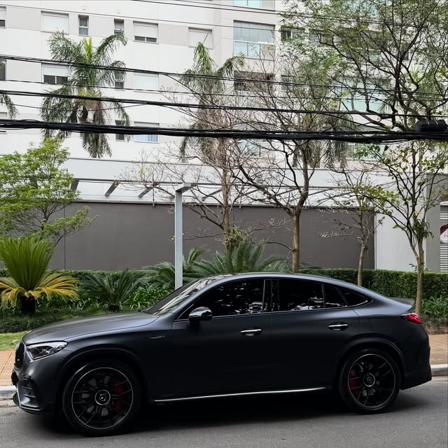 MERCEDES-BENZ GLC63 S AMG COUPÉ 2.0 E-PERFORMANCE - Imagem 14