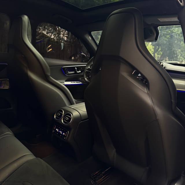 MERCEDES-BENZ GLC63 S AMG COUPÉ 2.0 E-PERFORMANCE - Imagem 19
