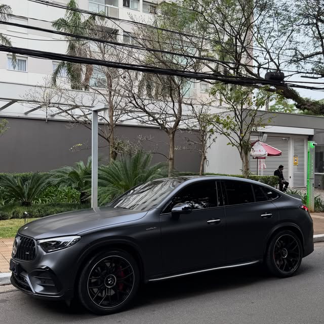 MERCEDES-BENZ GLC63 S AMG COUPÉ 2.0 E-PERFORMANCE - Imagem 7